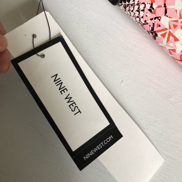 New Nine West Crossbody Bag Exclusively Made For Macy - Picture 10 of 14